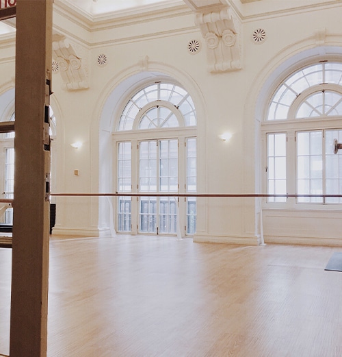 dance-studio-photo
